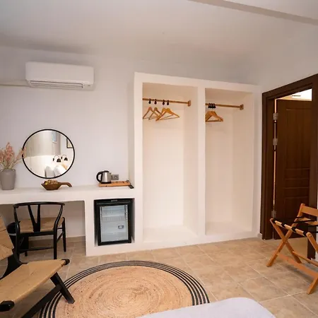 Ajlan Oia Bed & Breakfast Balıkesir
